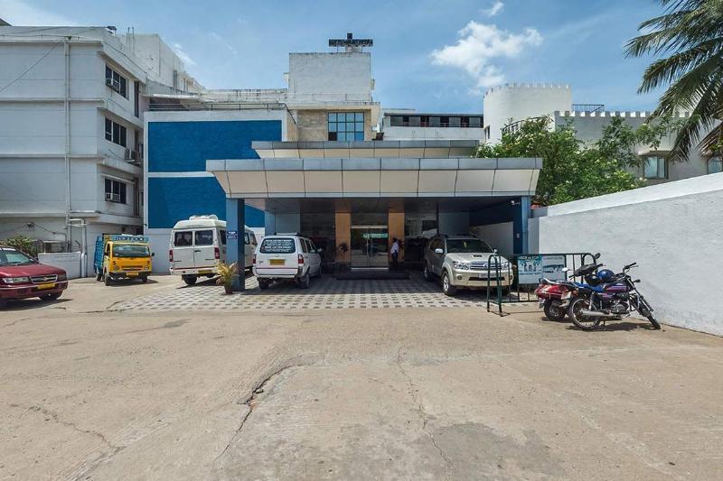 Hotel Mount Heera à Chennai Extérieur photo