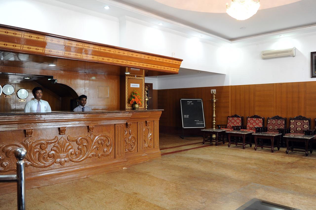 Hotel Mount Heera à Chennai Extérieur photo