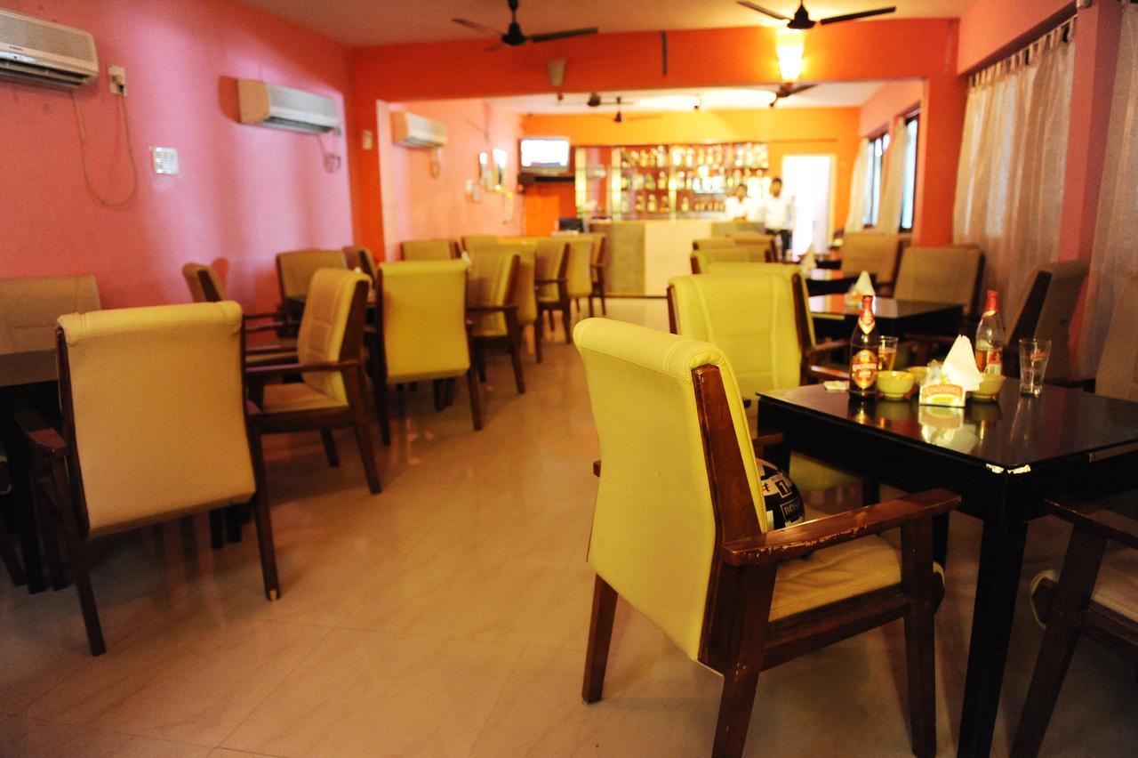 Hotel Mount Heera à Chennai Extérieur photo