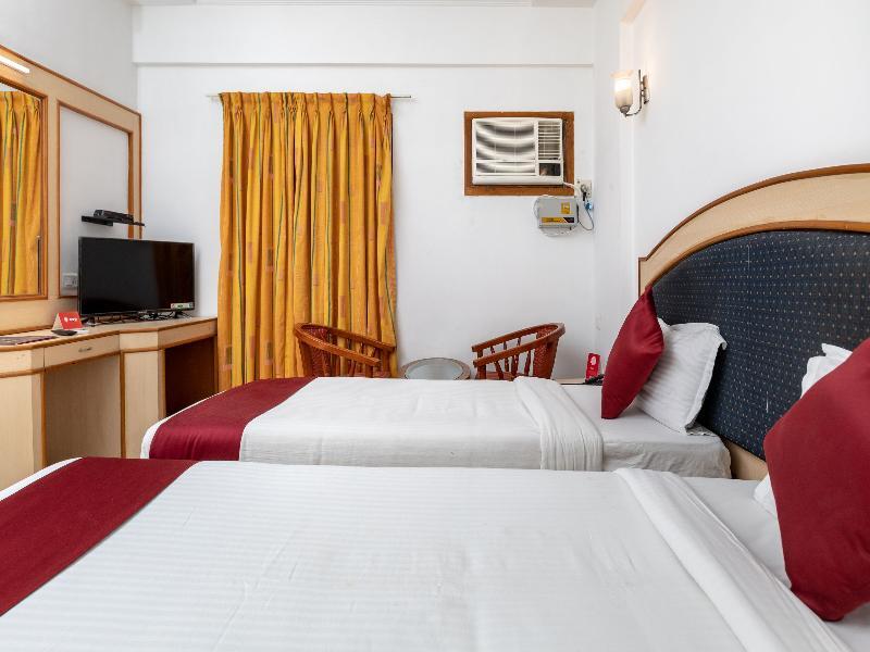 Hotel Mount Heera à Chennai Extérieur photo