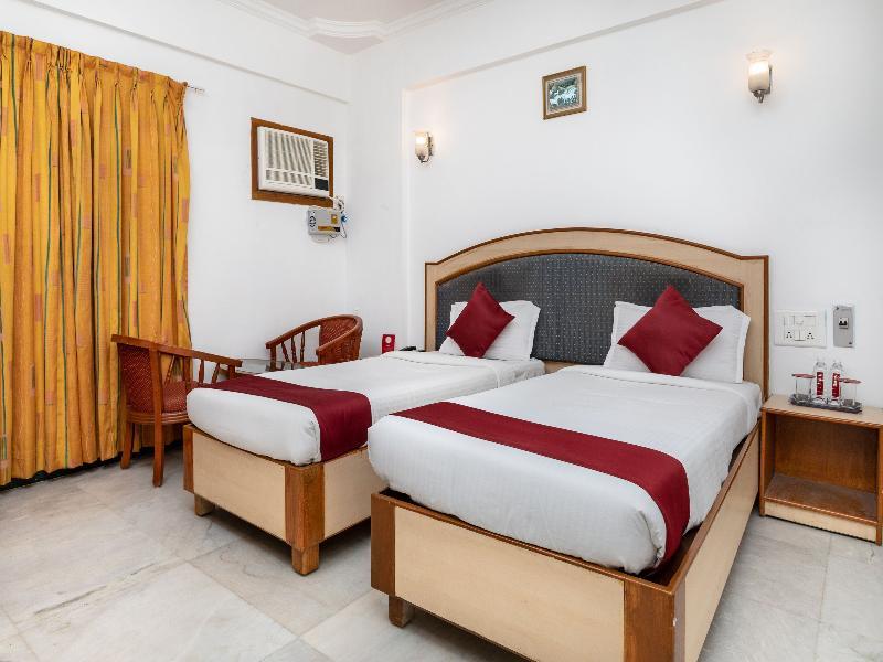 Hotel Mount Heera à Chennai Extérieur photo