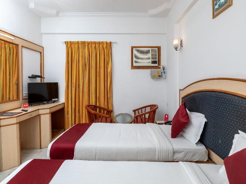 Hotel Mount Heera à Chennai Extérieur photo